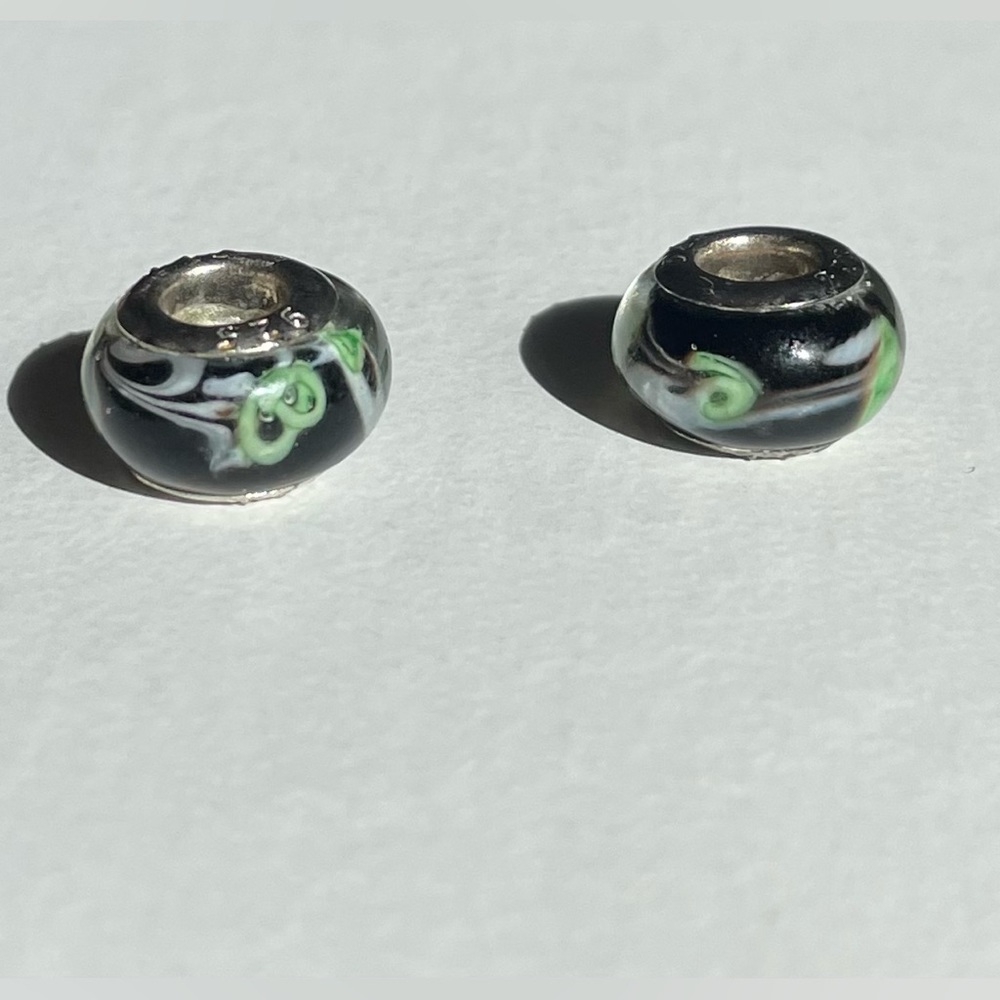 Set of 2- Pandora Murano glass charms